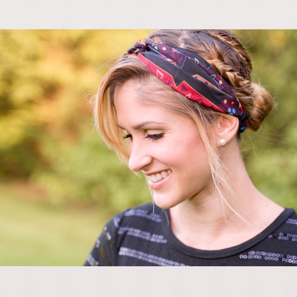boutique item Accessories - Tribal Print Headband ~ Multicolor, Scrunched back
